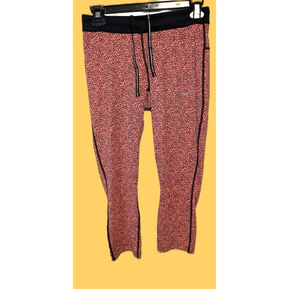 Nike Pants - Nike Dri Fit Womens Pink Printed Relay Capri Leggings Size Small New Without Tag